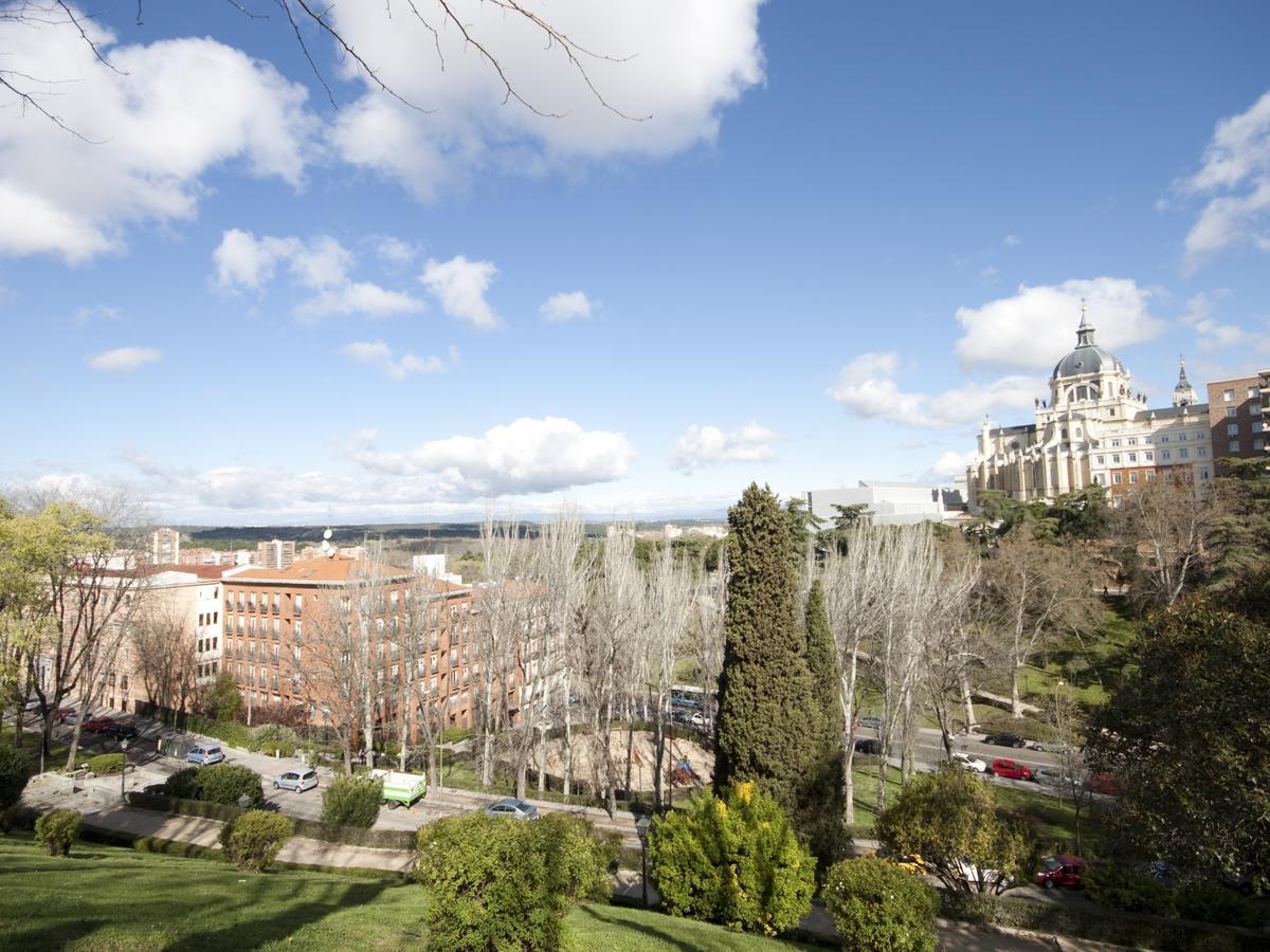 Precioso Apartamento En La Latina Palacio Real Madrid Exteriör bild