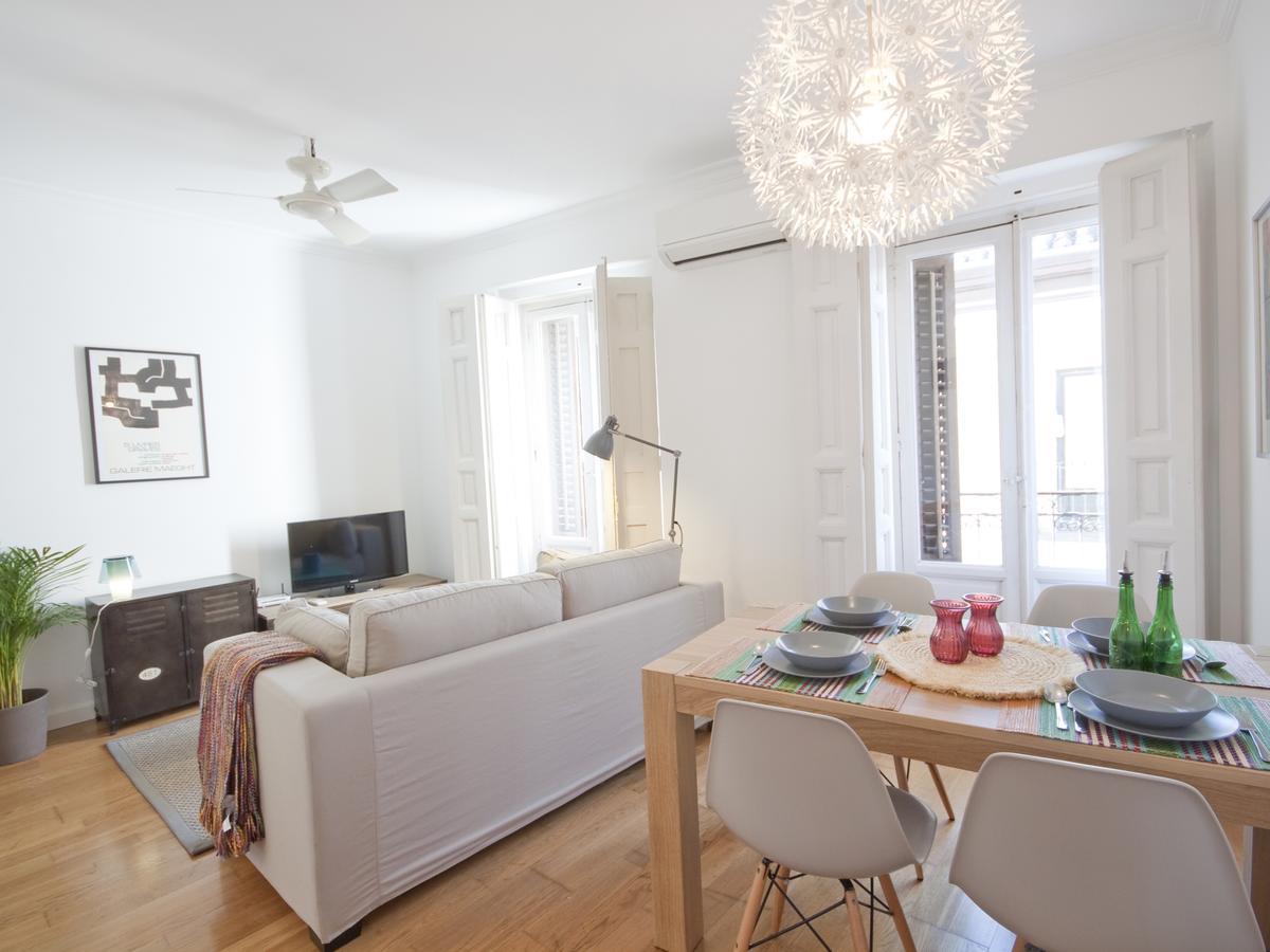 Precioso Apartamento En La Latina Palacio Real Madrid Exteriör bild